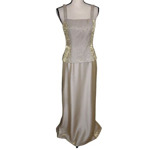 Alex Evenings Gold Shimmer Gown - Picture 1 of 12